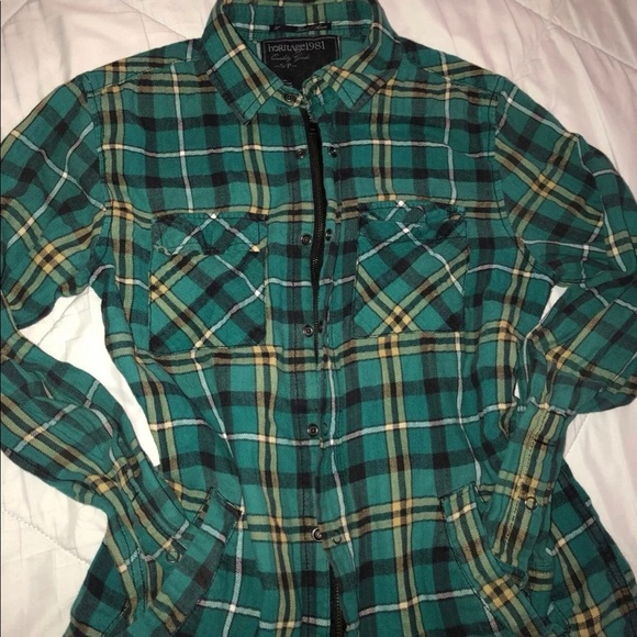 Flannel - Picture 2 of 3